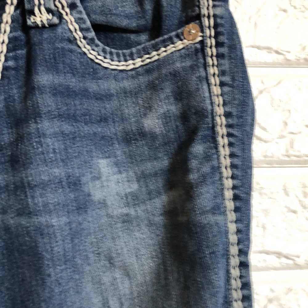 True Religion straight low‎ waist nat mega T jeans size 25 tall